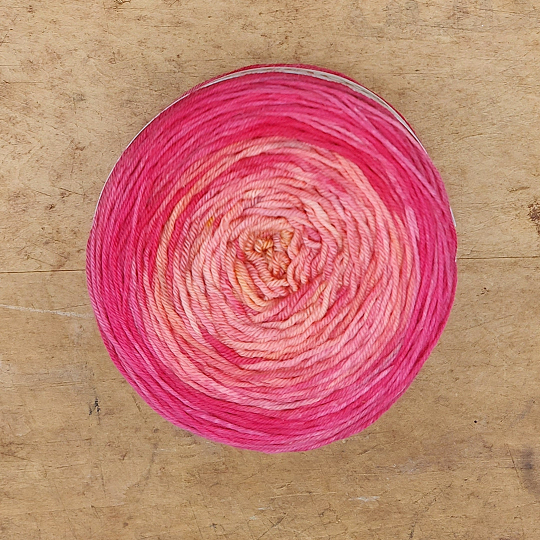 Four Quarter gradient: Courageous Corsage