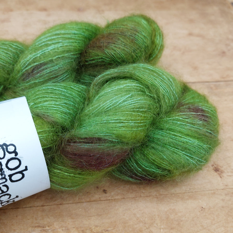 Fuzz skein: The Fun of Finding the Odd Ones