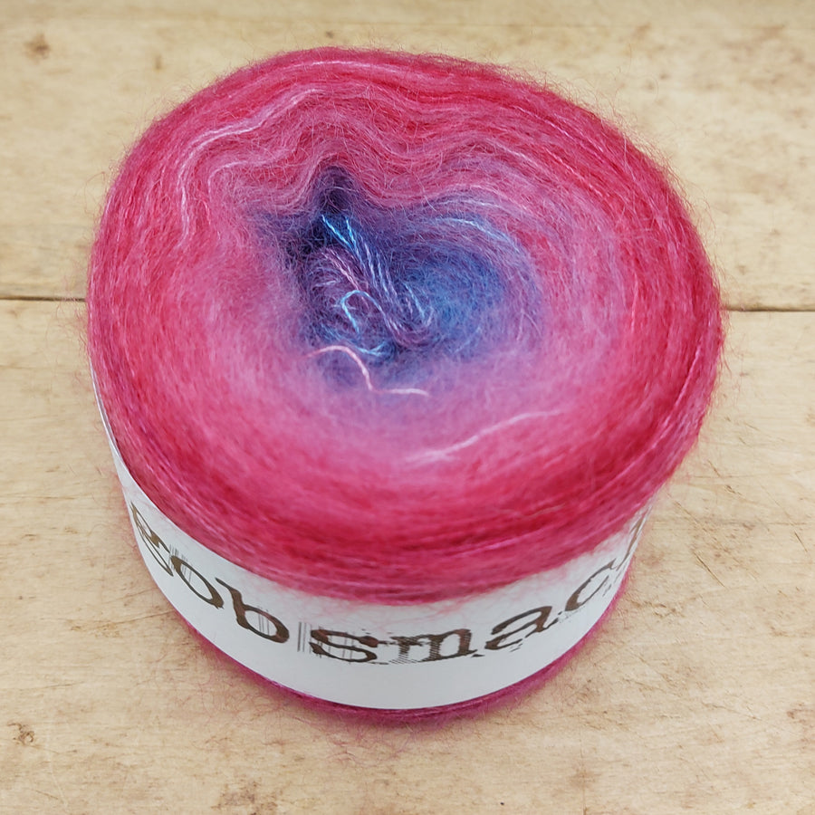 Fuzz gradient: The Colours Wake