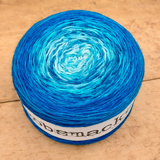 Four Quarter giant (150g gradient): Above the Clouds