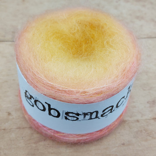 Fuzz gradient: Creamsicle Dreams
