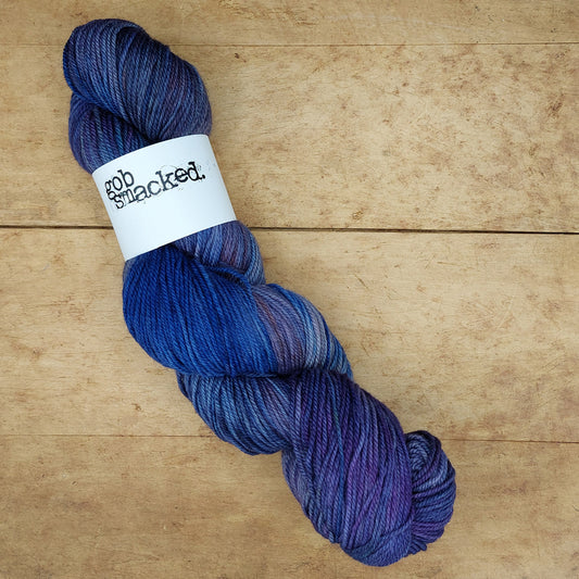 Sock yarn: Does a Nightingale Nap?