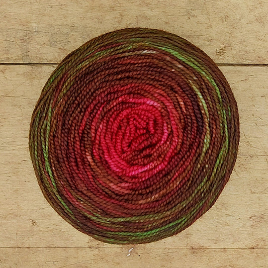 Merino fingering 100g gradient: Enter the Rose