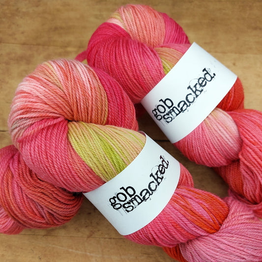 Sock yarn: Flamingo, With Algae