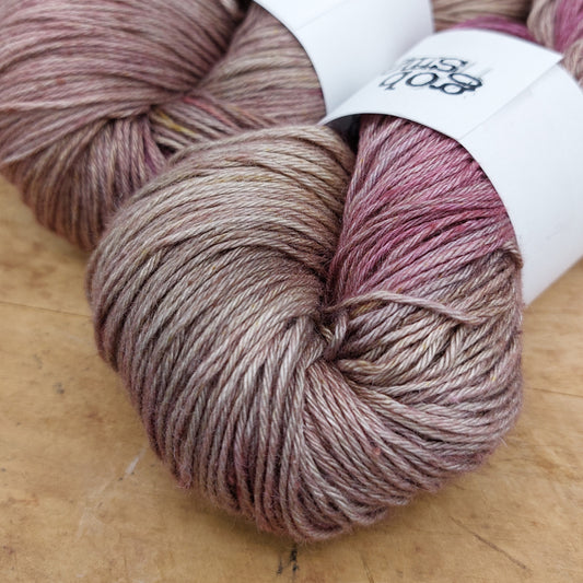 Silky linen sport skein: Hush That Fuss