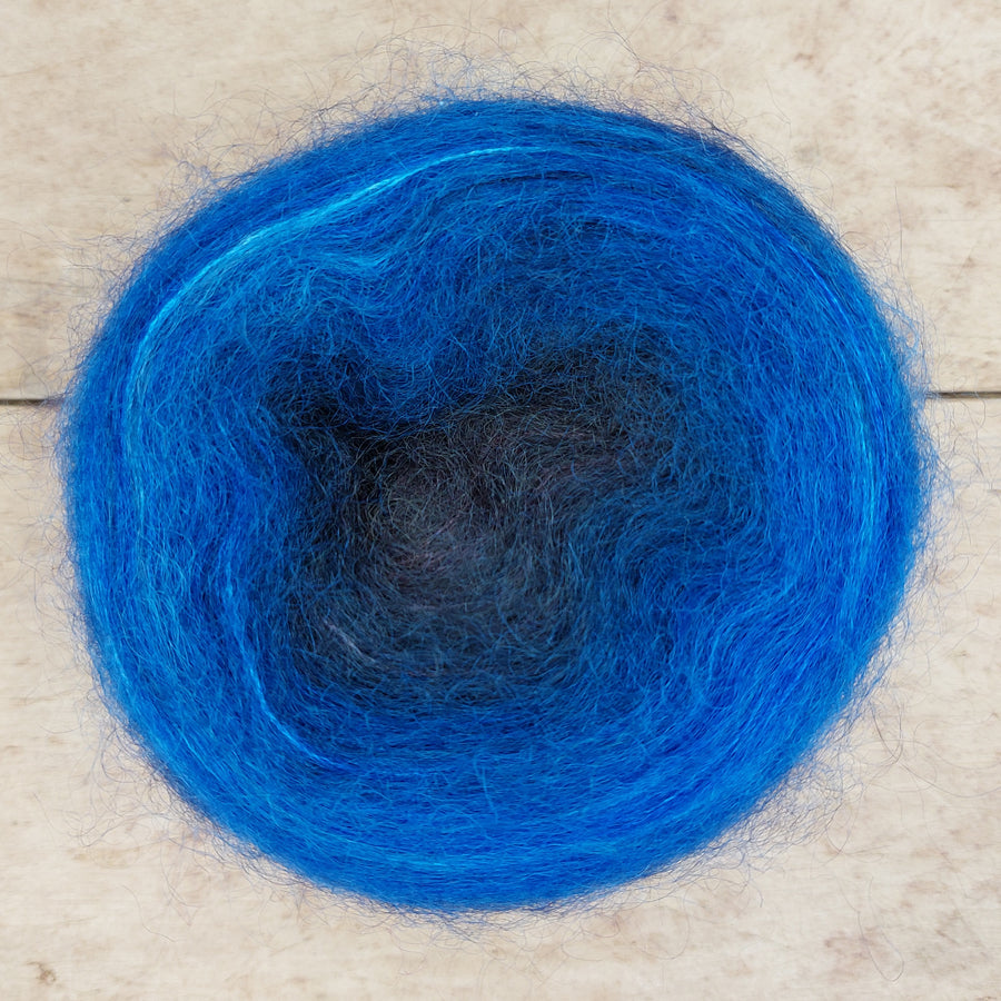 Fuzz gradient: In the Tender Dusk