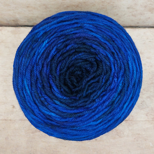 Merino DK 100g gradient: Keep Close