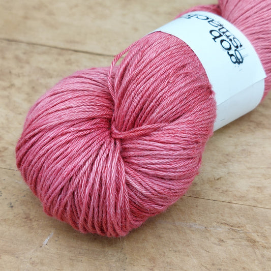 Silky linen sport skein: Listen, All Ye People
