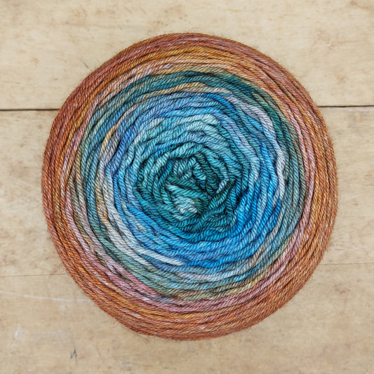 Silky Yak DK 200g gradient: Making One's Way To Water