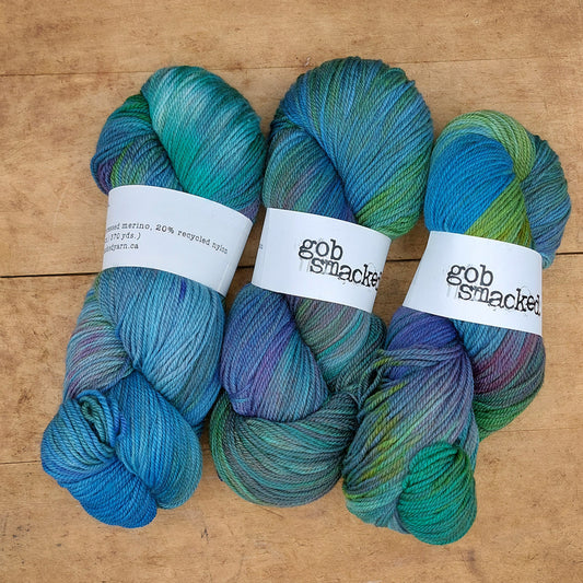 Sock yarn: On Tiptoe