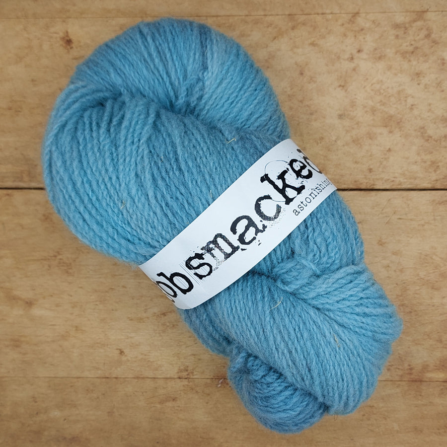 Manitoulin Island 100g skein: Soft Skies