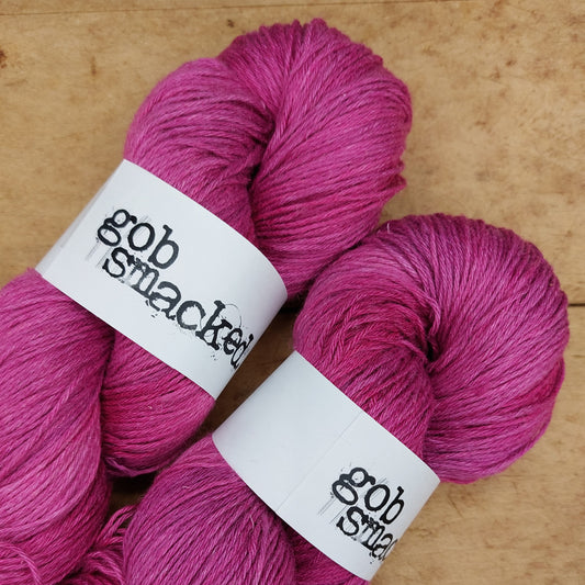Silky linen sport skein: When Pigs Fly