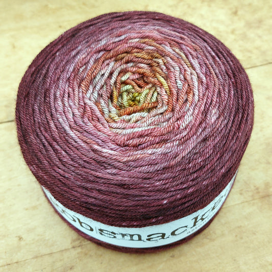 Silky Yak DK 200g gradient: You Can Hope For a Spark